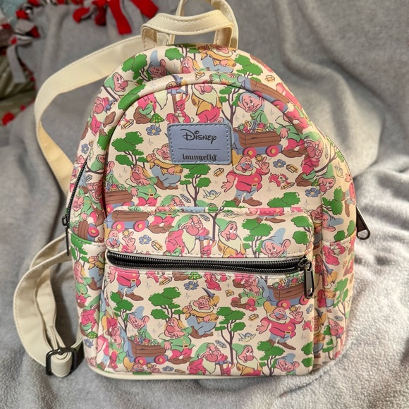 Loungefly Seven Dwarfs - Picture 1 of 4